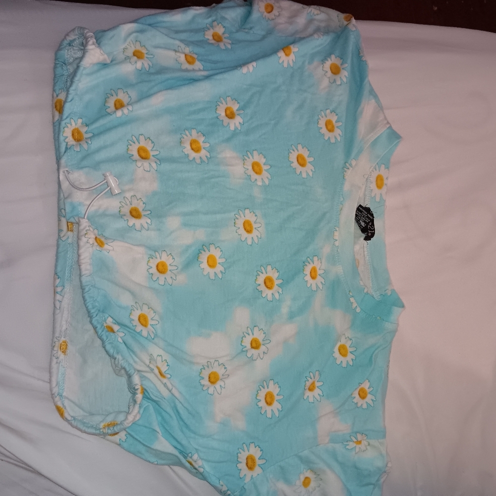 Floral crop top